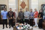 Tim Humas Indonesia berkunjung ke Wali Kota Makassar, Moh Ramdhan Pomanto, di kediamannya, Kamis (19/1/2023).
