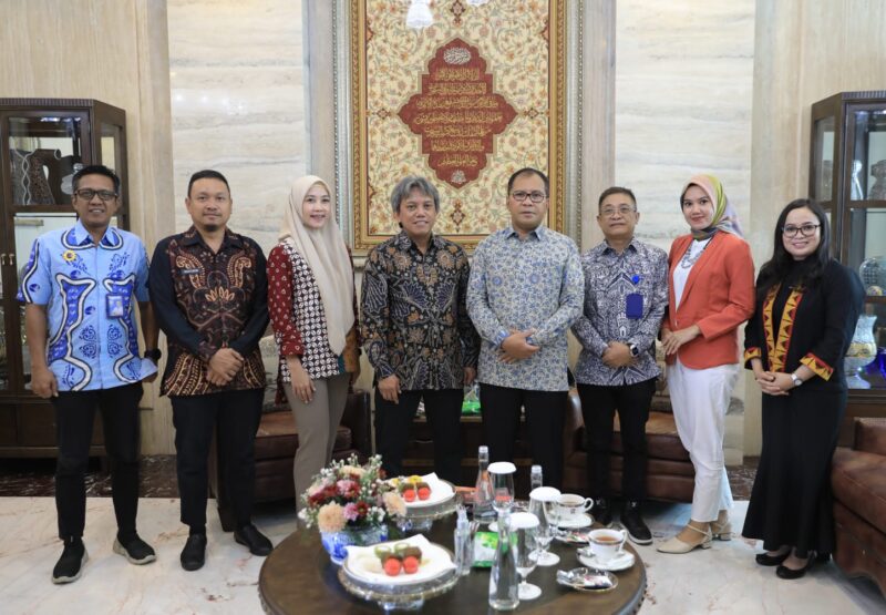 Tim Humas Indonesia berkunjung ke Wali Kota Makassar, Moh Ramdhan Pomanto, di kediamannya, Kamis (19/1/2023).