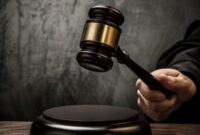 ilustrasi persidangan terdakwa kasus makar di jatuhi pasal berlapis